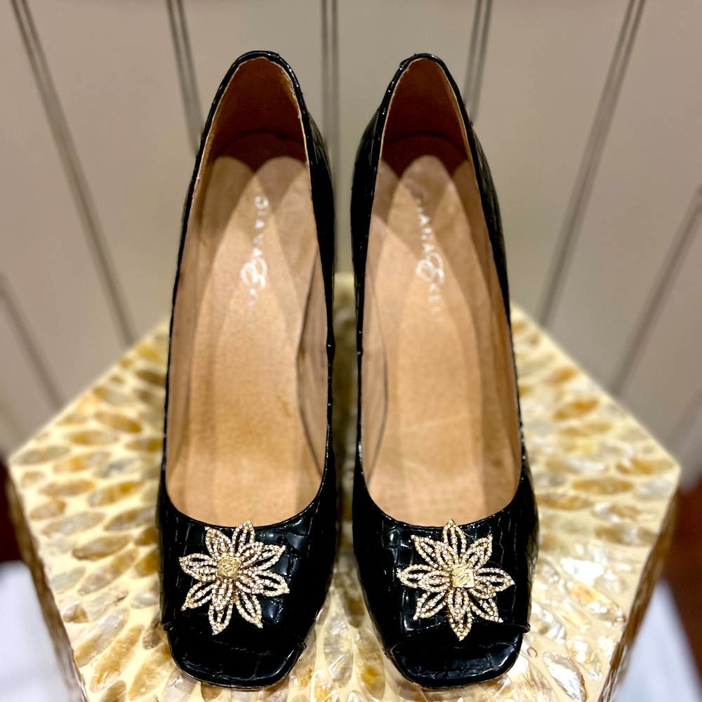 Diana Kelly Crystal Flower Open Toe Shoe